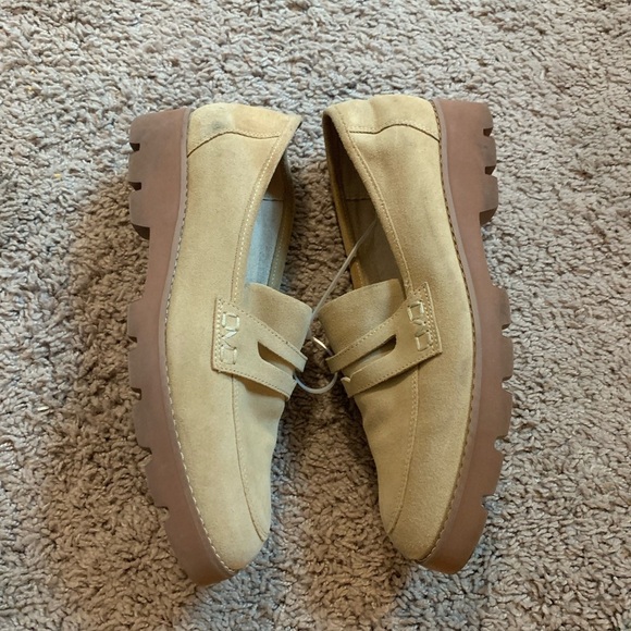 Vionic Cheryl II Lug Penny Slip-On Loafers Beige Cream - Picture 9 of 16